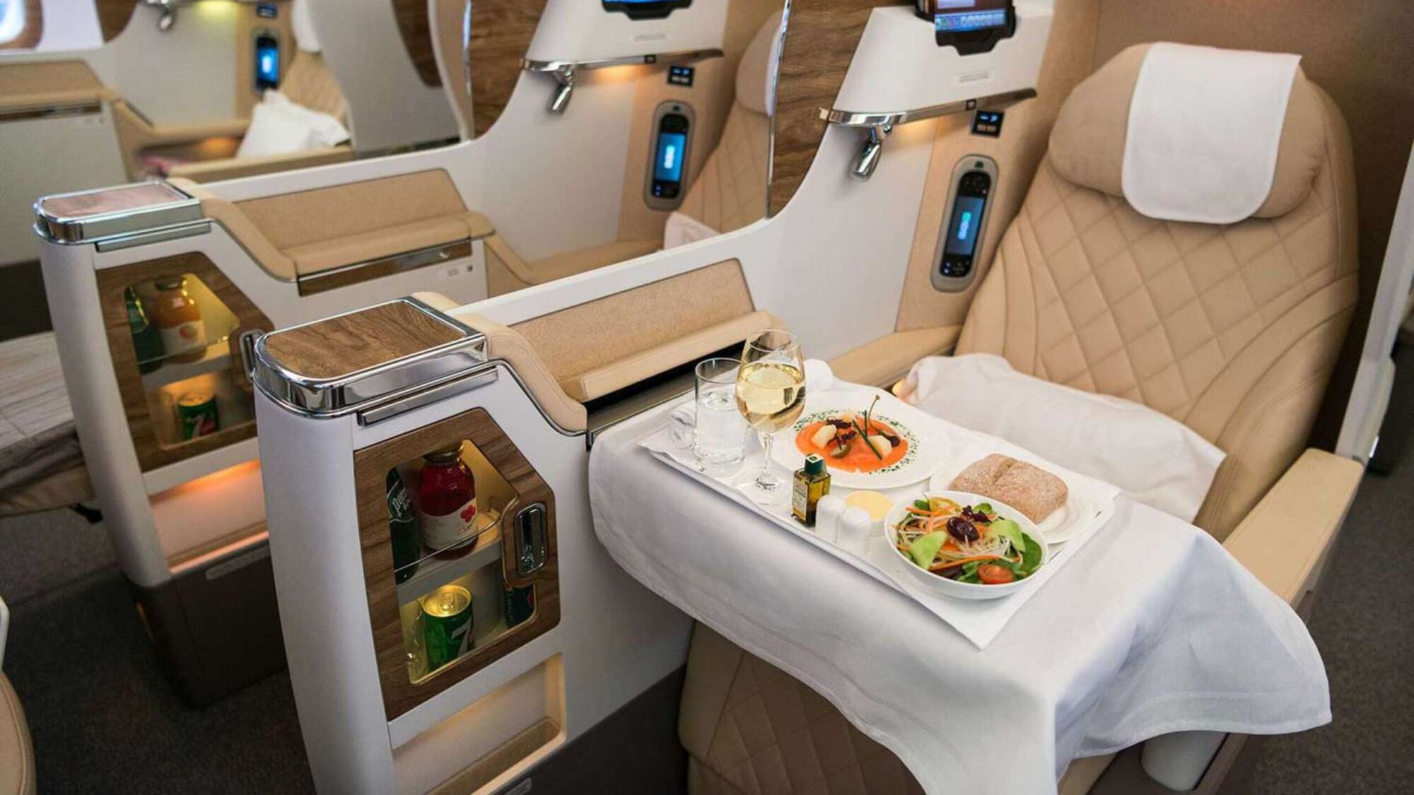 Business Class Dining