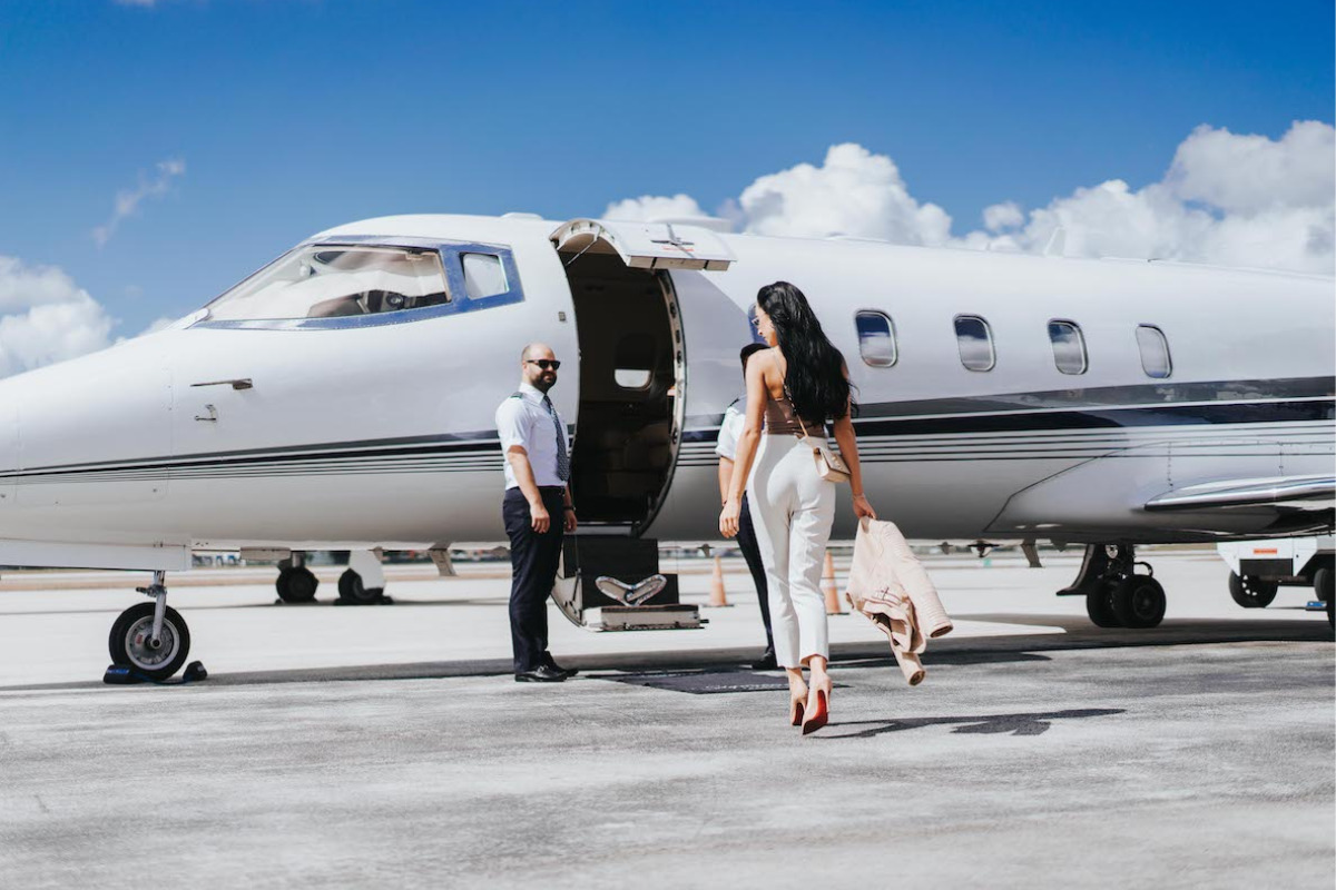 How Much Does It Cost to Rent a Private Jet Per Hour